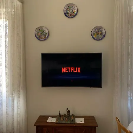 Palu Vacanze: Cuore Del Centro Storico Lägenhet *